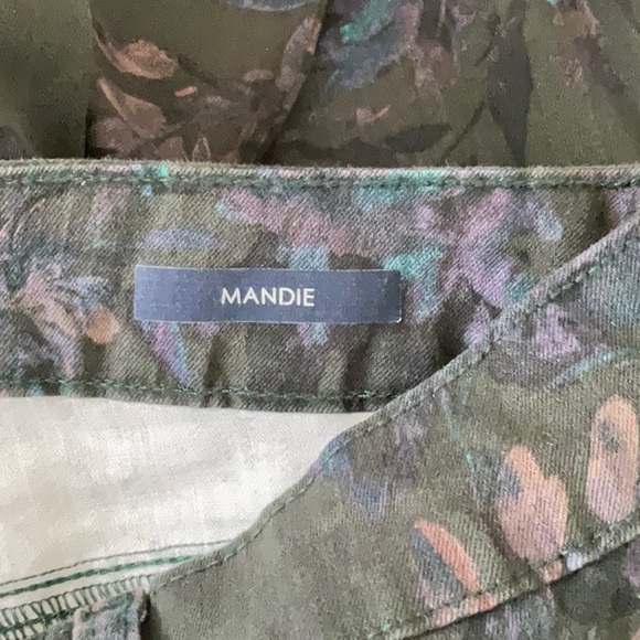 Bandolino Jeans - Picture 6 of 11